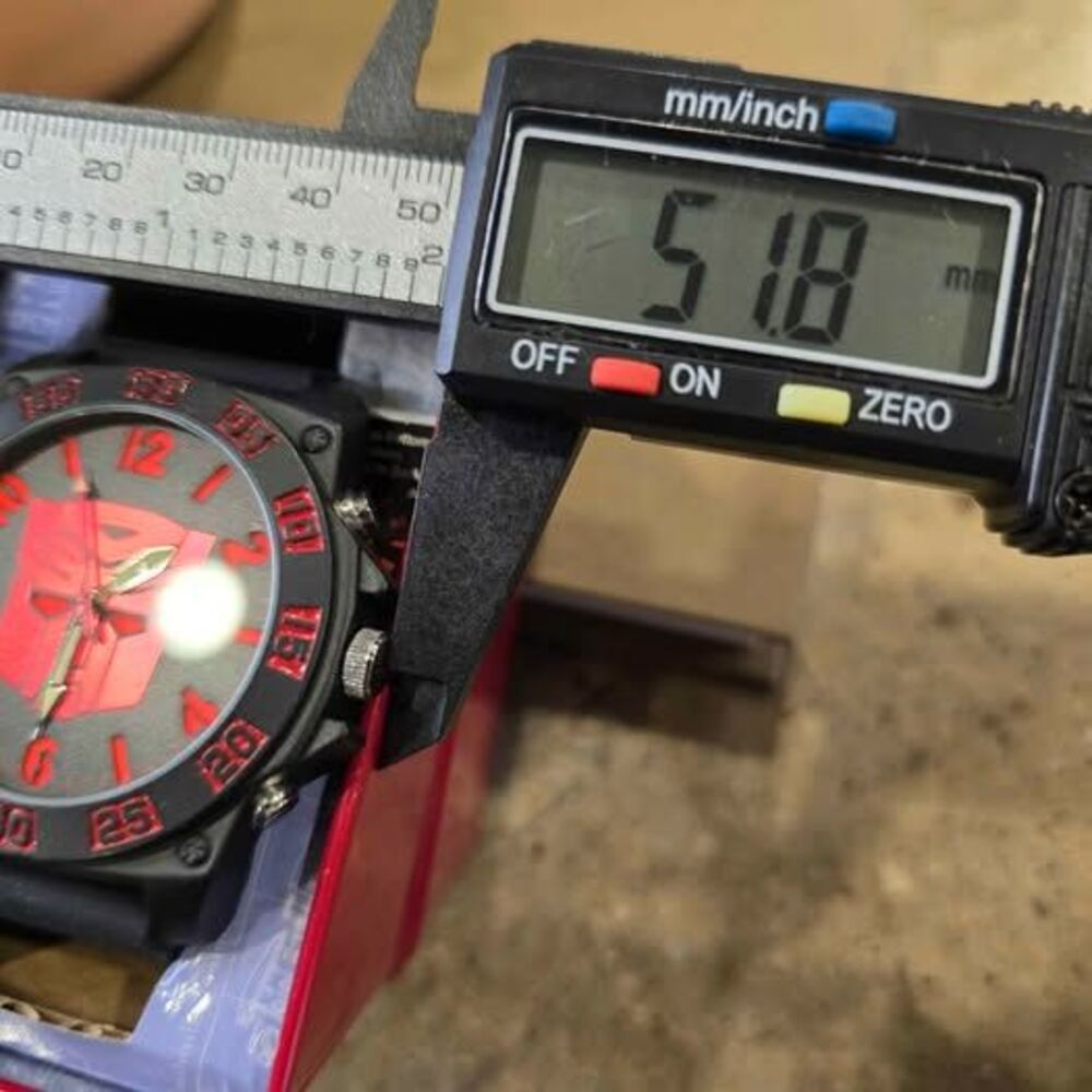 Adult Transformers Watch - Picture 2 of 6